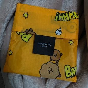 BT21 Shooky shopping bag